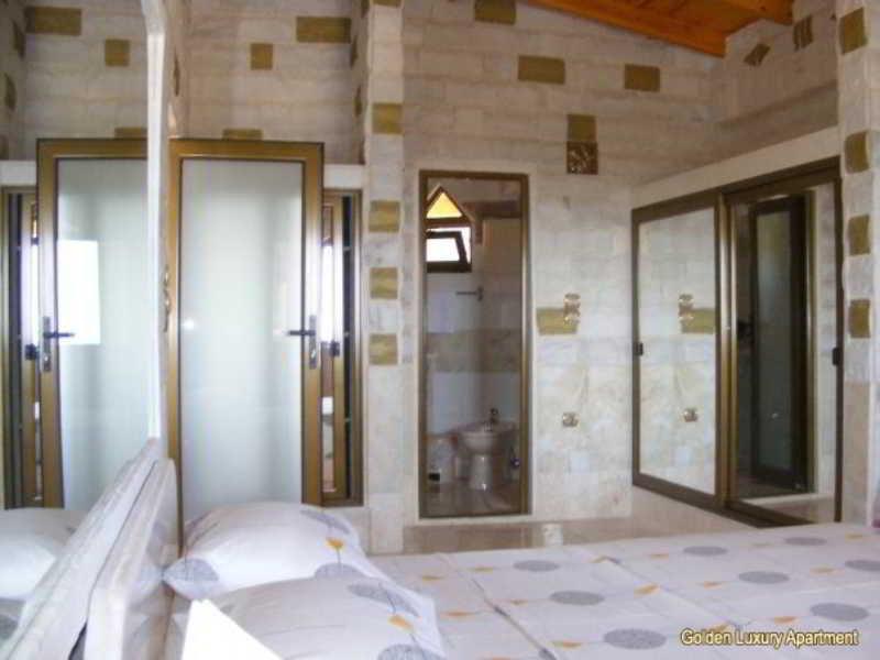 Paco'S Resort Gáiosz Kültér fotó